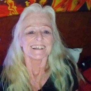 Meet your Posher, Anne